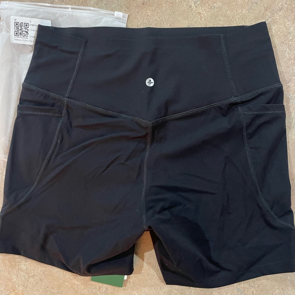 Brand New with tags, Halara shorts